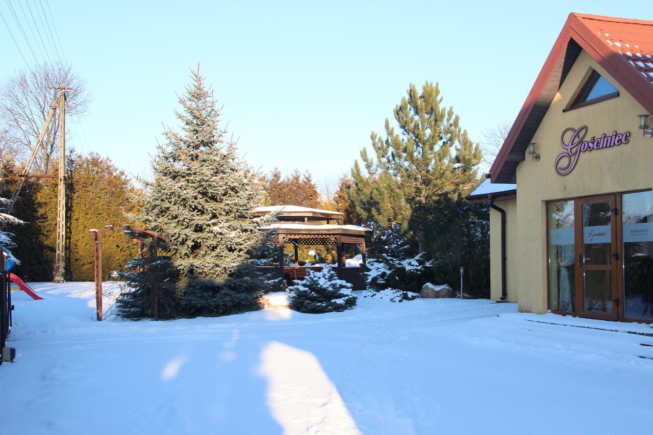 Zajazd Gosciniec Hotel Nowosiolki-Kolonia Exterior foto